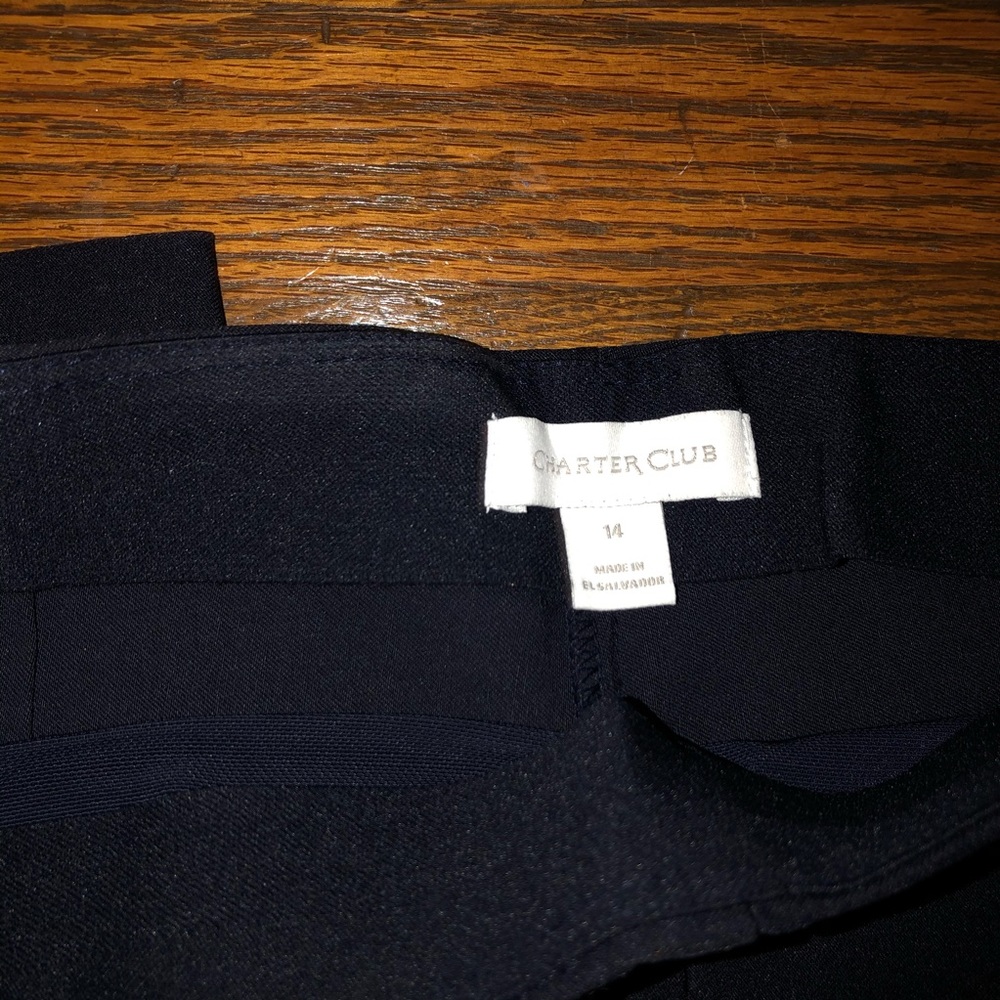 Women’s pants - Picture 3 of 3